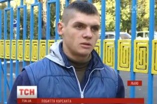 У Львові курсанти жорстоко побили хлопця: три дні йому не допомагали і тримали замкненим у казармі