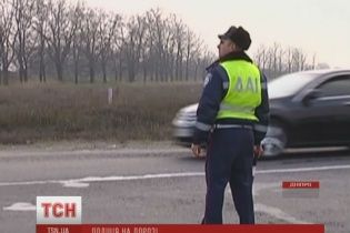 У Дніпрі на дорогах знову з'явилися ДАЇвці з жезлами