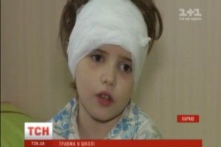 З уроків - на операційний стіл. У Харкові школярка ледь не померла через недбалість вчителів