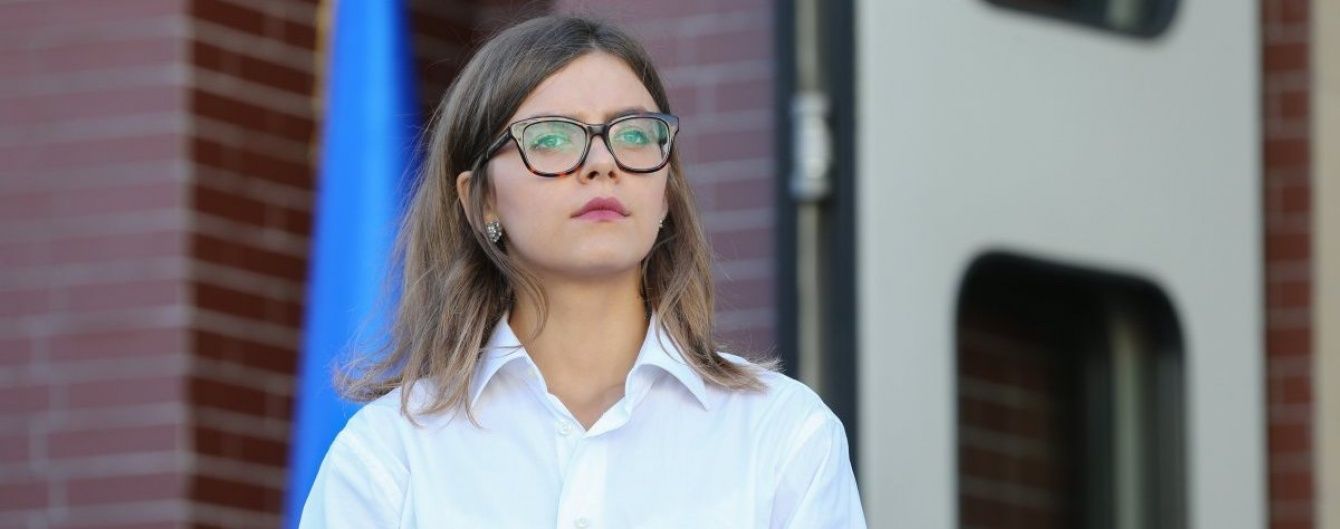 Чоловік заступниці Авакова судитиметься зі ЗМІ за розповсюдження відвертих фото дружини