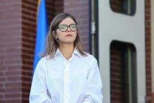Аваков прокоментував призначення своєї 24-річної заступниці і її фото в стилі ню