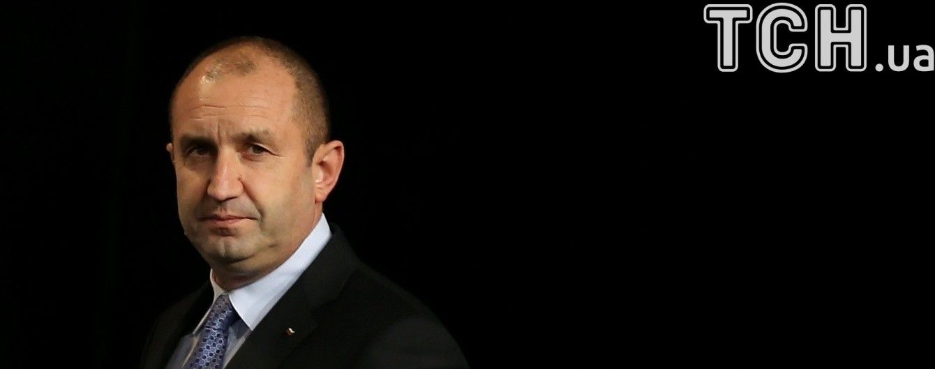 Проросійський кандидат Радєв лідирує на виборах президента у Болгарії
