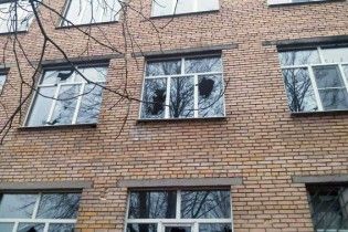 Після надпотужного удару по Мар'їнці місцеві назвали винними українських солдат