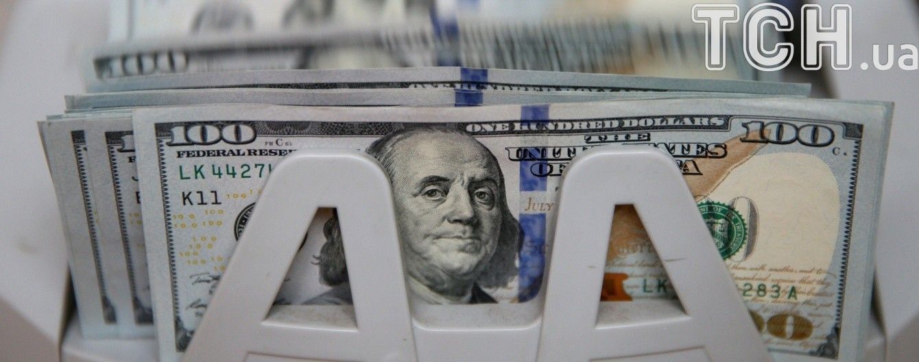 Долар подешевшає, євро подорожчає у курсах валют від НБУ на 13 червня
