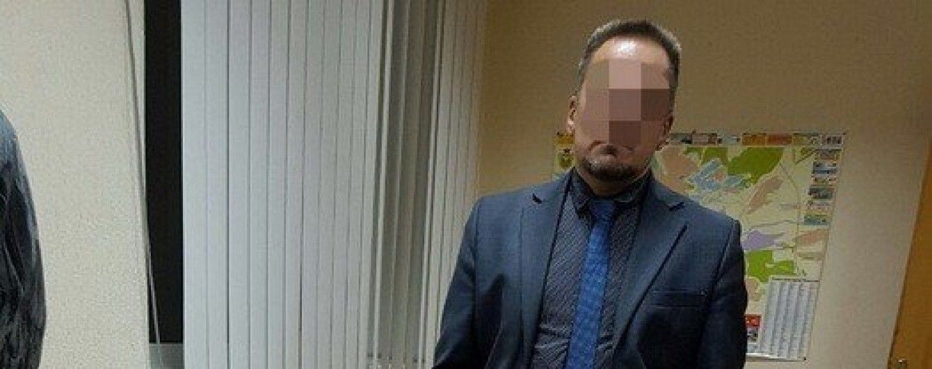 Заступник мера Слов'янська "погорів" на багатотисячному хабарі