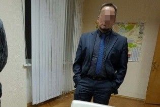 Заступник мера Слов'янська "погорів" на багатотисячному хабарі