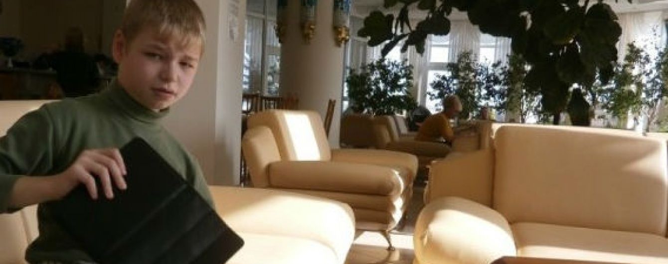 Допоможіть Євгену потрапити на реабілітацію