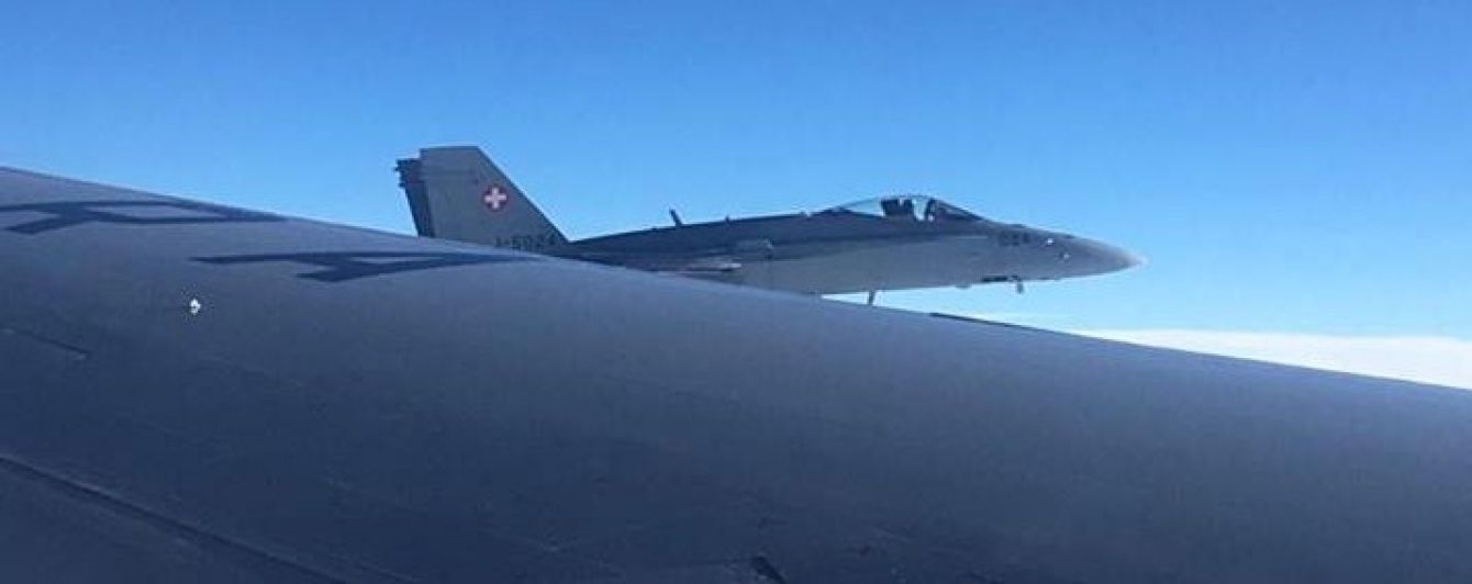 Російський Іл-96 з путінською делегацією зламався у Лісабоні