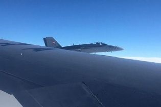 В Швейцарії винищувачі супроводжували літак делегації Путіна