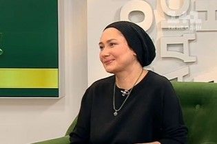 Олена Мозгова встановить пам'ятник знаменитому батьку біля палацу "Україна"