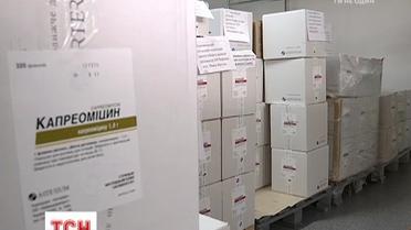 Кабмин решил проблему с растаможкой лекарств для онкобольных