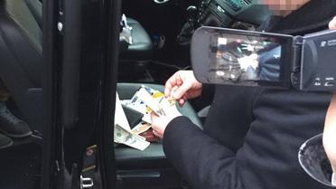 У Києві СБУ затримала «на гарячому» очільника фонду соцзахисту інвалідів_3 / © СБУ