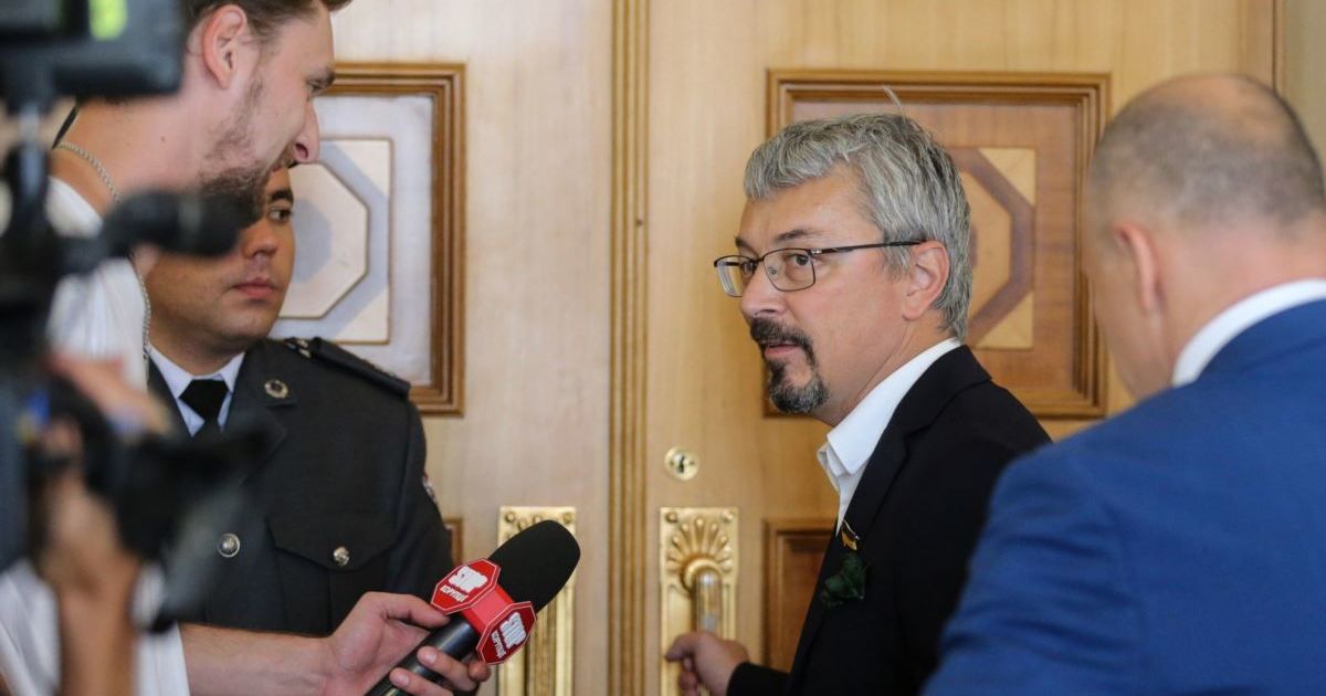 "Окно" для принятия решений по Киеву имеет имя и сидит в Верховной Раде – Ткаченко