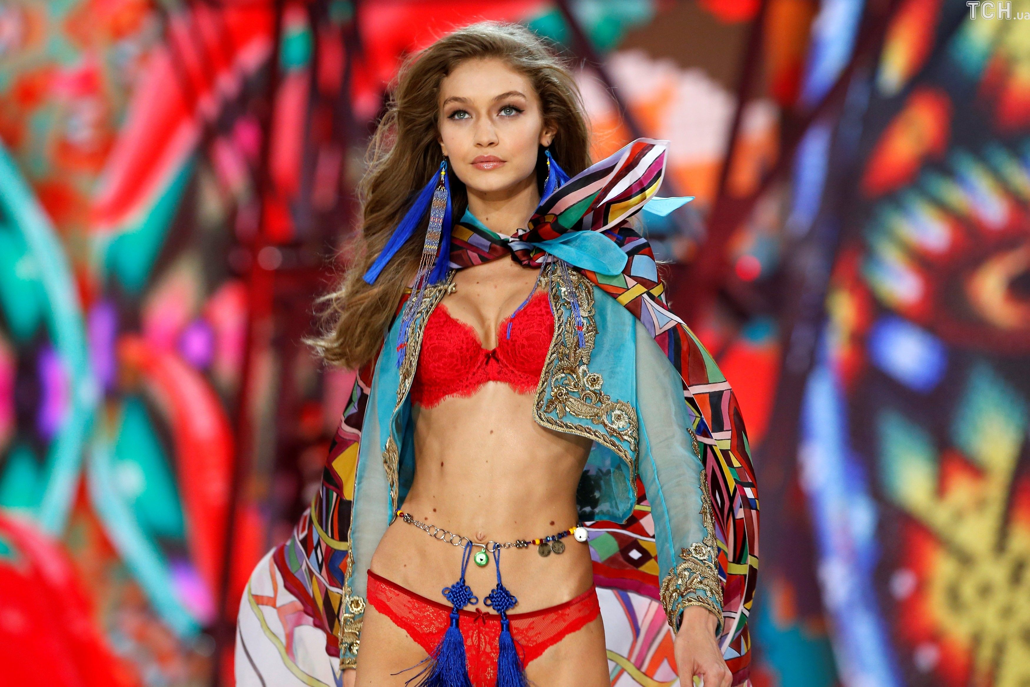 Показ Victoria's Secret_23