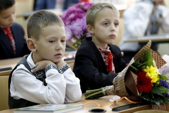 У Чернівцях понад півсотні дітлахів отруїлися у шкільній їдальні