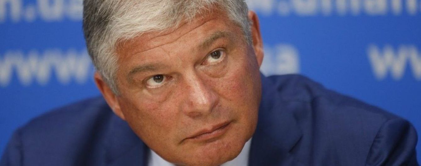 Червоненко пообіцяв "помножити на нуль" політолога, з яким конфліктував на АЗС