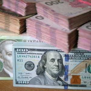 Скільки грошей потрібно американцям та українцям, щоб бути щасливими. Опитування