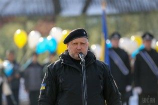 Турчинов озвучив шокуючі цифри зрадників України у Криму у 2014 році