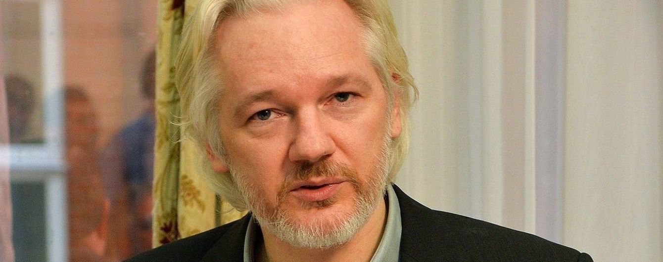 США планують висунути звинувачення Ассанжу і домогтися його арешту