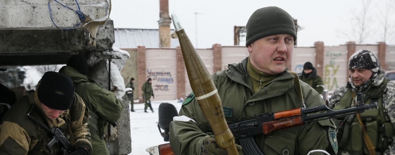 Розвідка попередила про провокації бойовиків на Різдво