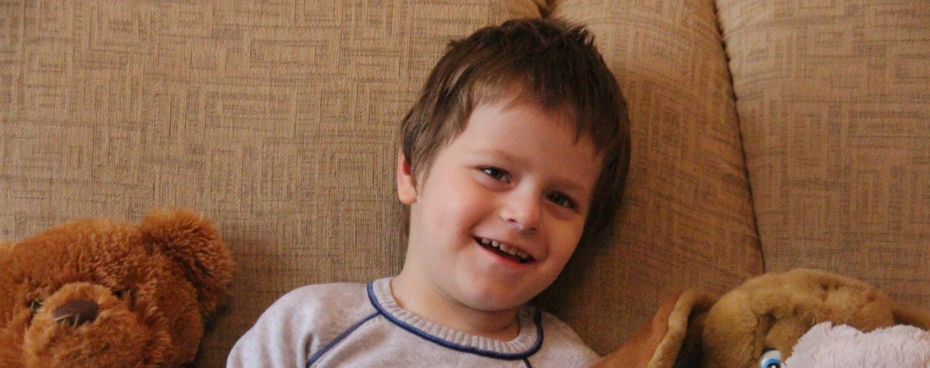 Маленький одесит Тараненко Олександр сподівається на допомогу