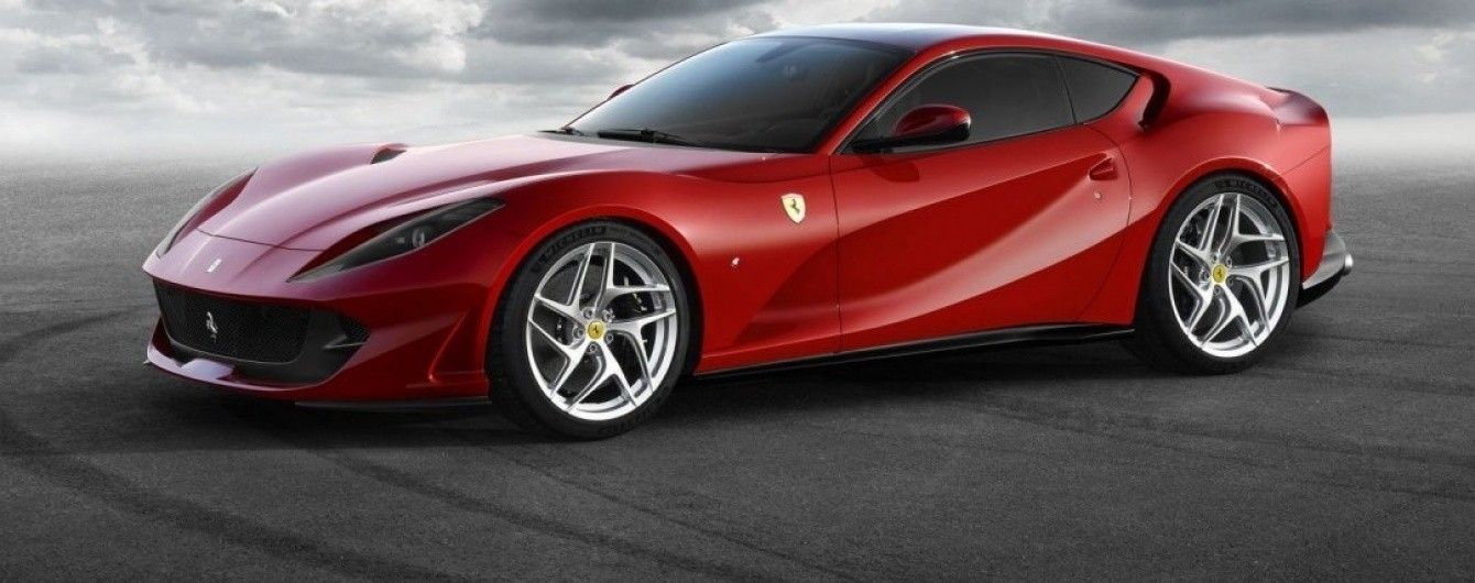 Ferrari рассекретила суперкар 812 Superfast