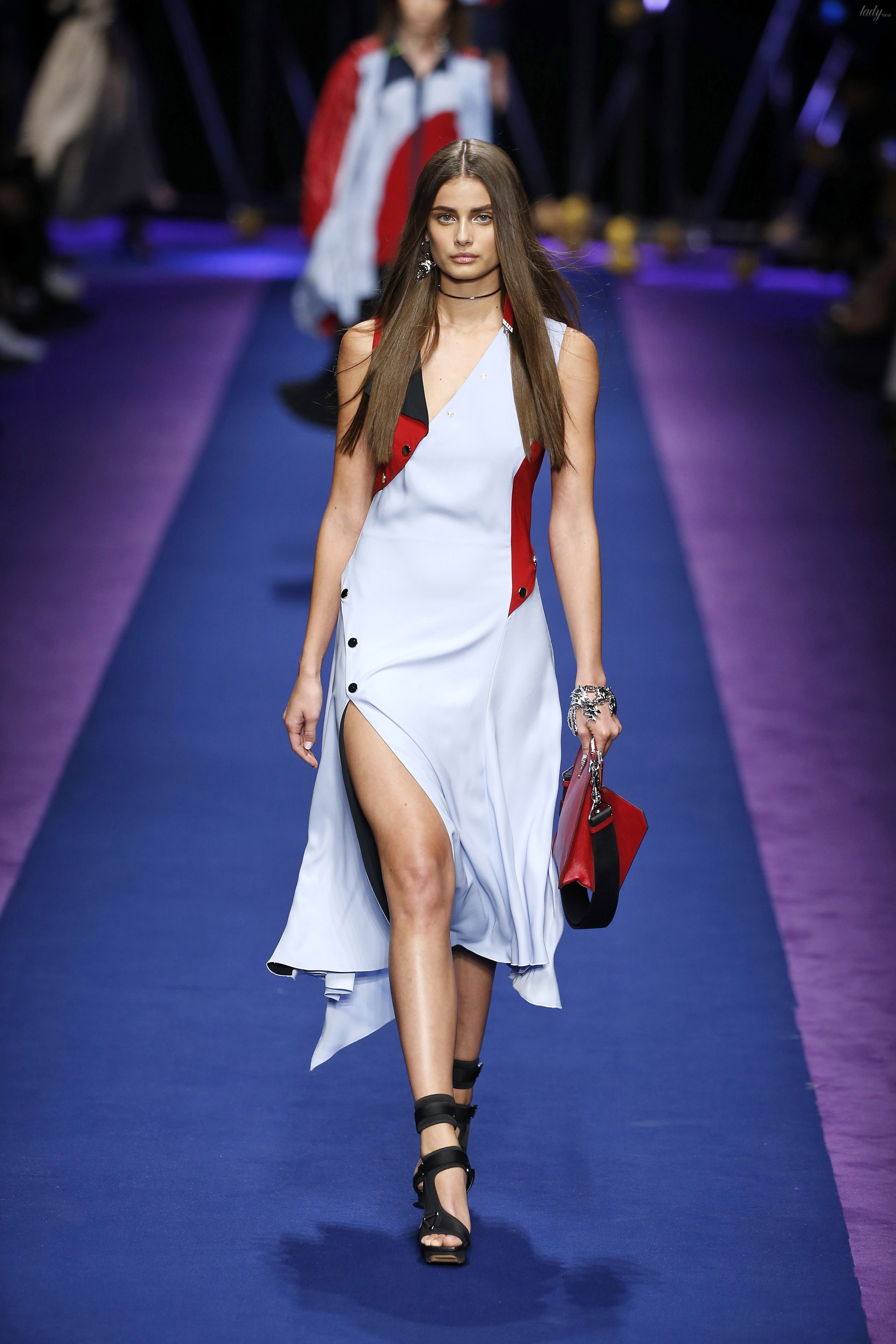 Коллекция Versace прет-а-порте сезона весна-лето 2017_35