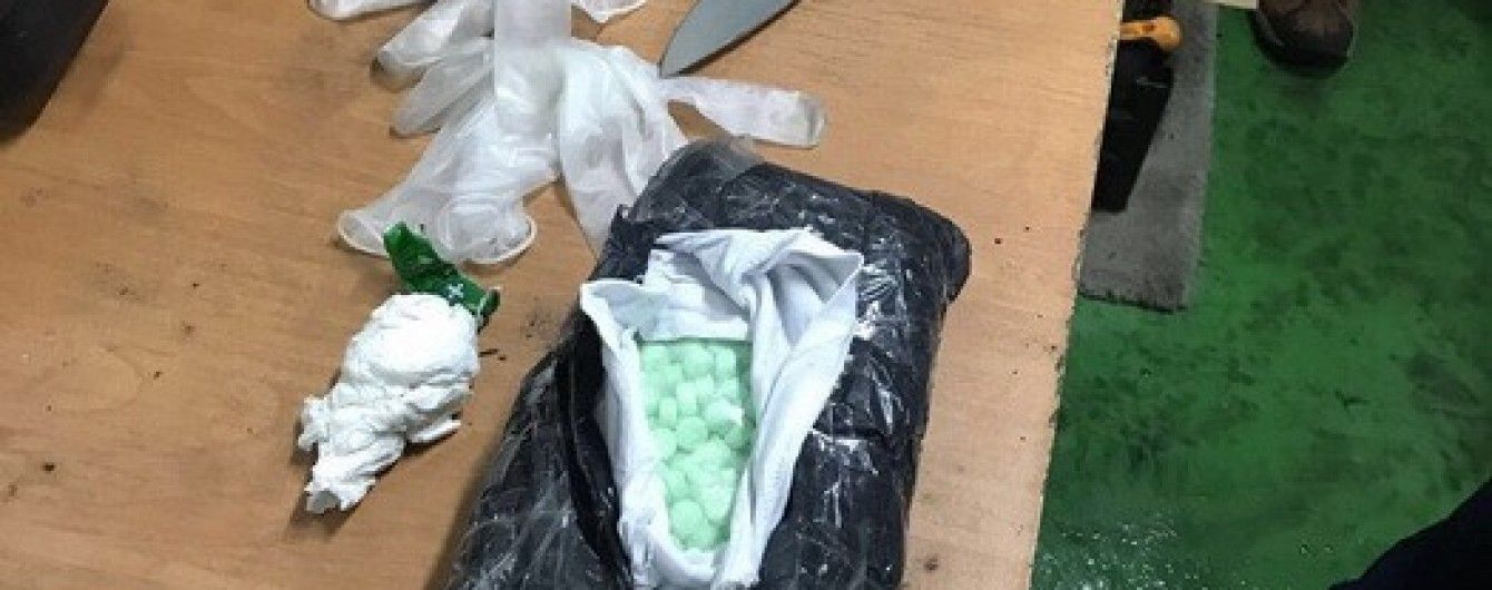 На Киевщине правоохранители ликвидировали канал контрабанды психотропов