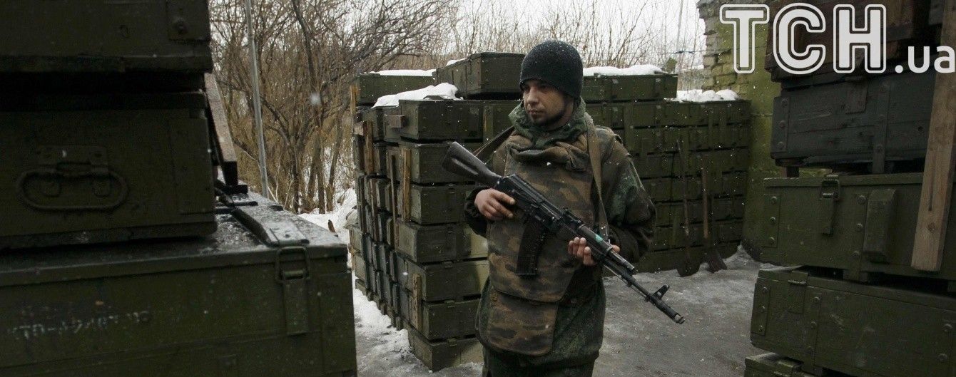 Гарячий Приморський напрямок і провокації бойовиків. Дайджест АТО