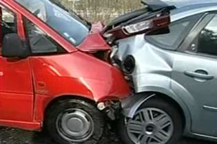 У Москві зіткнулися 5 авто: поранені 7 людей