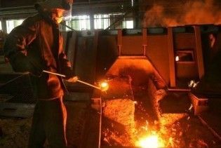 Україна зберегла місце в десятці найбільших виробників сталі