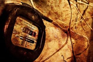 У Луганську спіймали «на гарячому» крадіїв електроенергії (відео)