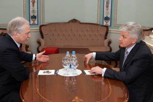 Ющенко и Тимошенко встречаются с руководителем Евросоюза