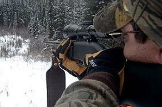 У Чорнобильській зоні за браконьєрство затримали двох людей Карпачової