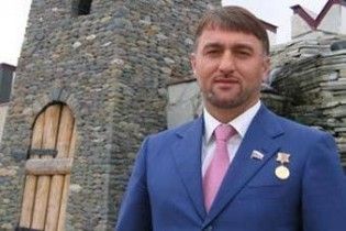 За депутата Держдуми, підозрюваного у вбивстві Ямадаєва, взявся Інтерпол