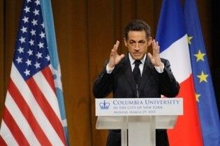Саркозі порадив США припинити нав'язувати свої погляди всьому світу