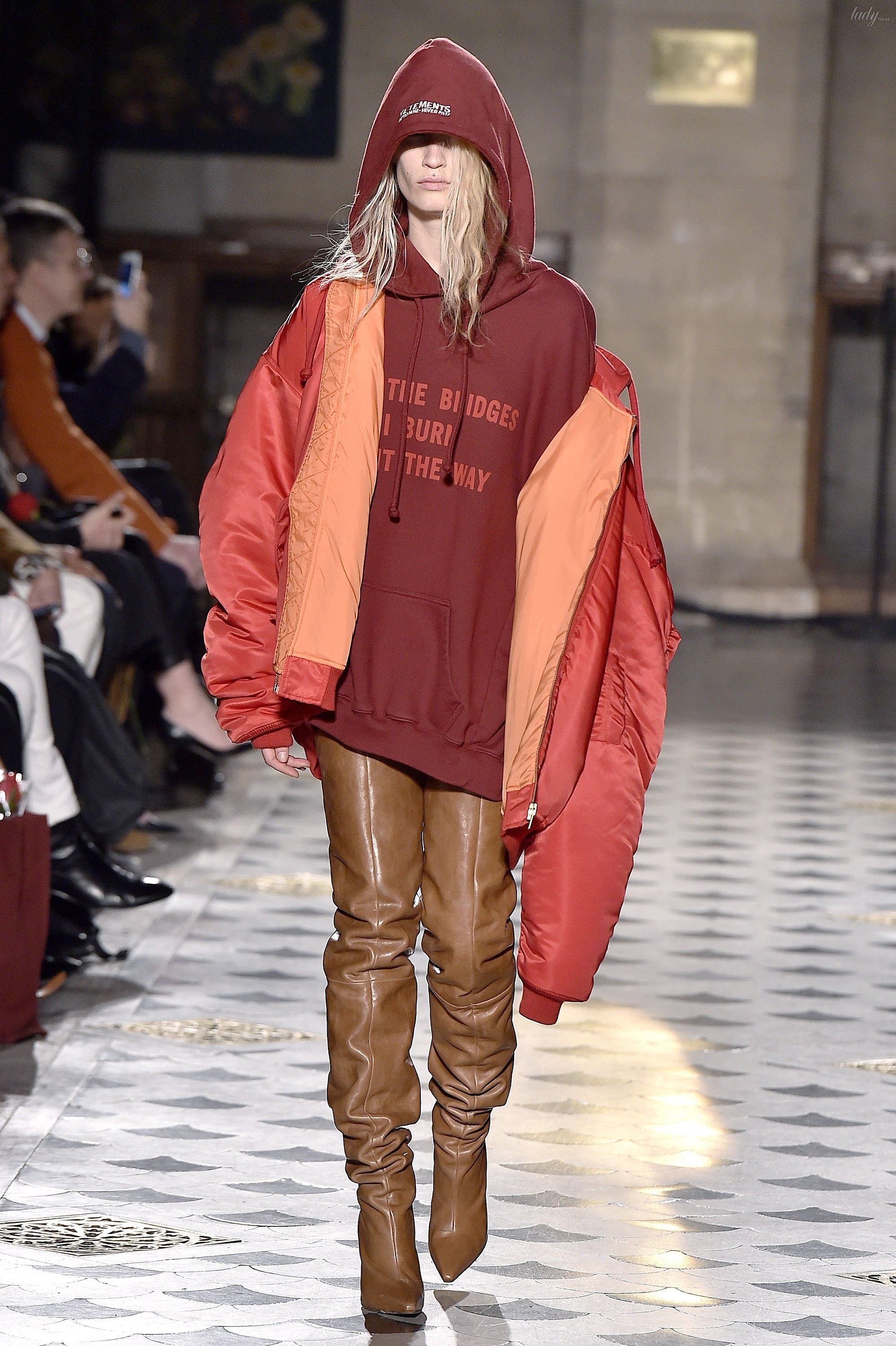 Vetements весна-лето 2017_2