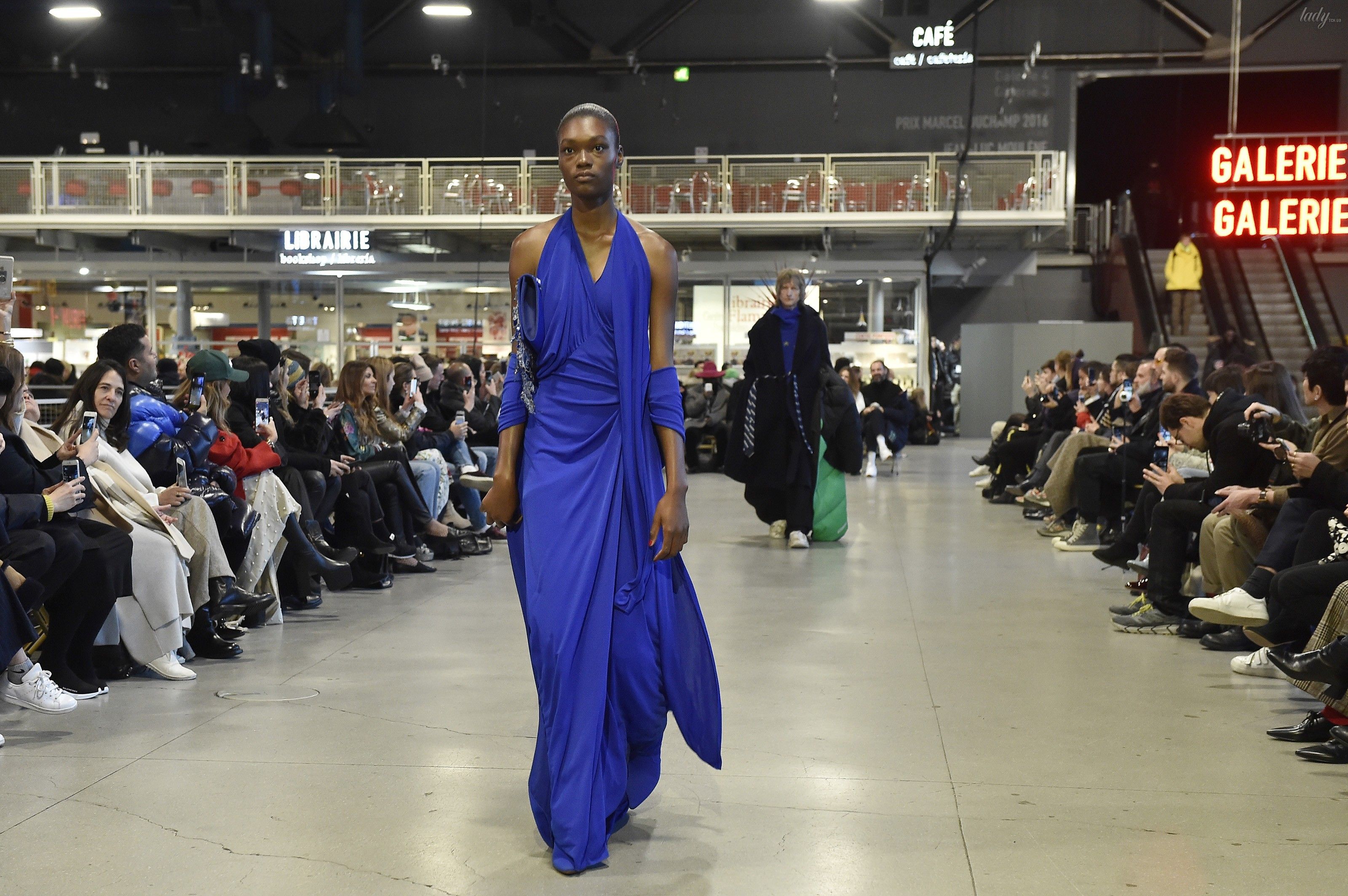 Vetements весна-лето 2017_6