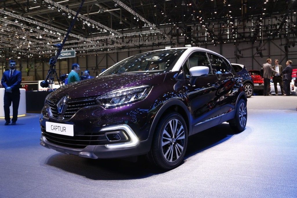 Renault Captur Initiale Paris