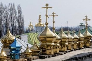 "Піджак до ґудзика не пришивають". В УПЦ МП обурилися заявами Порошенка про об'єднання церкви