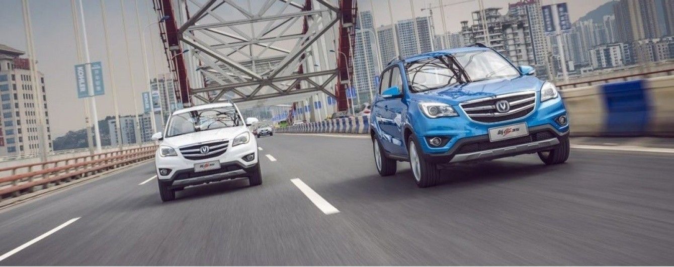Китайцы обновили кроссовер Changan CS35