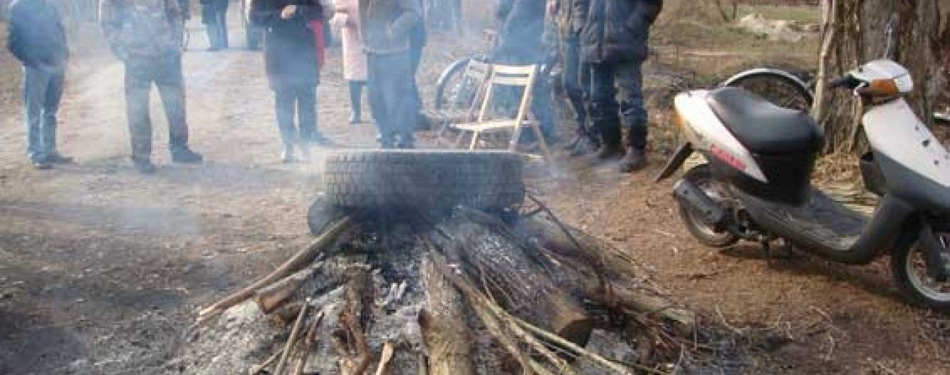 Экологическая катастрофа. На Волыни под открытым небом гниют трупы свиней и лошадей