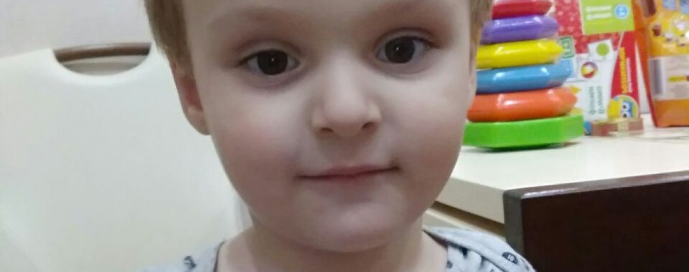 Батьки маленького Ігоря просять про фінансову допомогу