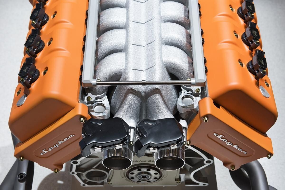 двигатель Koenigsegg