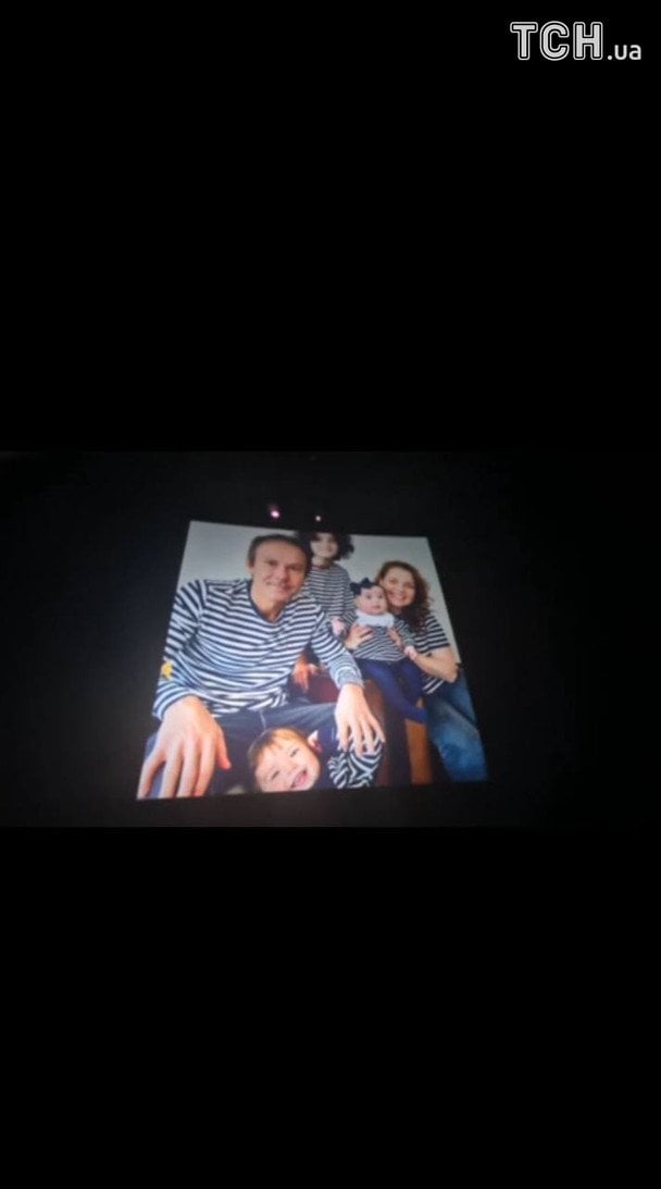 Святослав Вакарчук із дружиною та дітьми / © tsn.ua