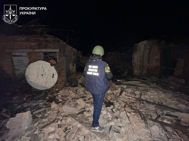 Руйнування в Харкові після російської атаки ввечері 13 жовтня / © Харківська обласна прокуратура