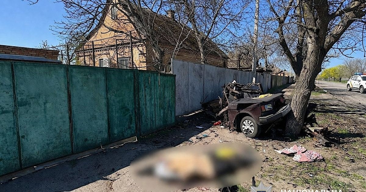 Удар по авто у Нікополі