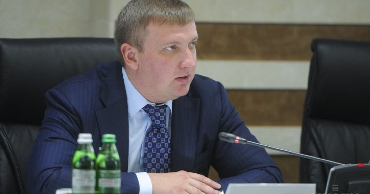 Главу Минюста Петренко вызвали на допрос в ГПУ