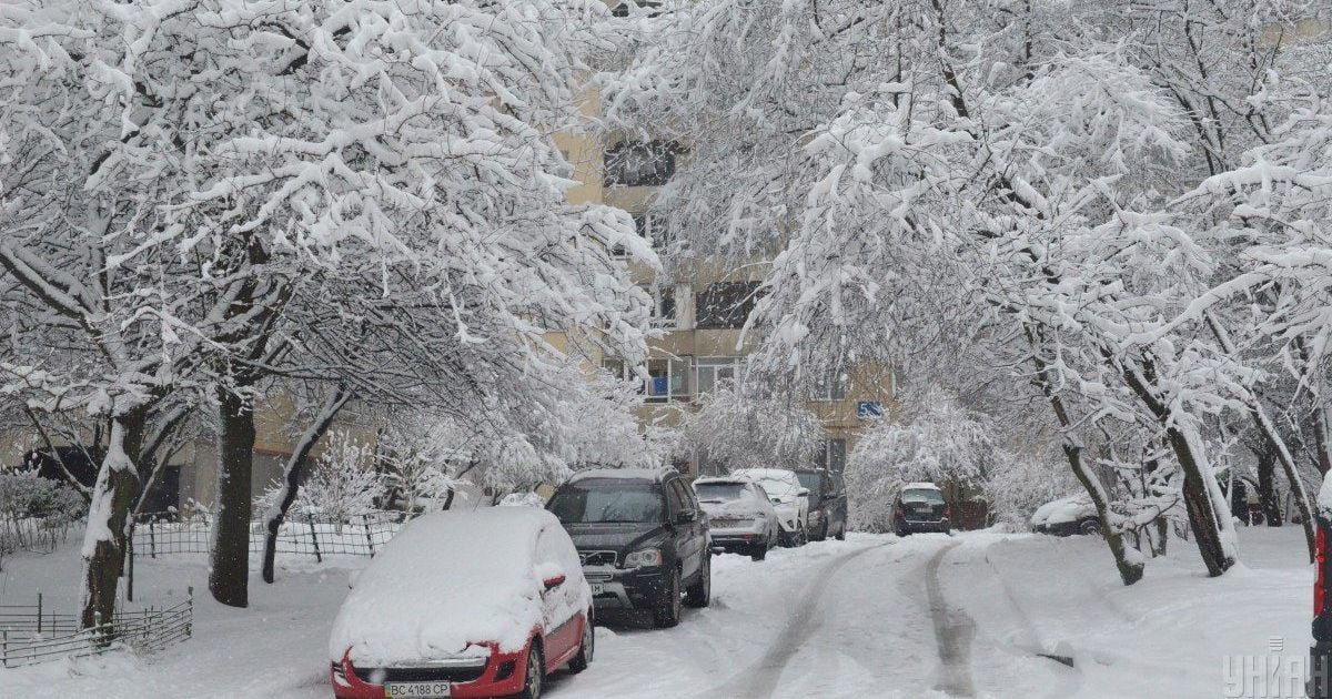 Харьковскую область засыпало снегом: как регион справляется с последствиями непогоды