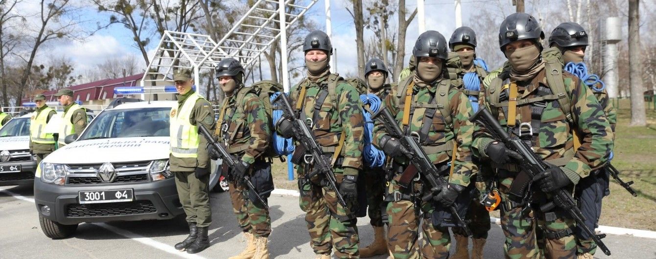 Під Києвом ножем серйозно поранили бійця Нацгвардії